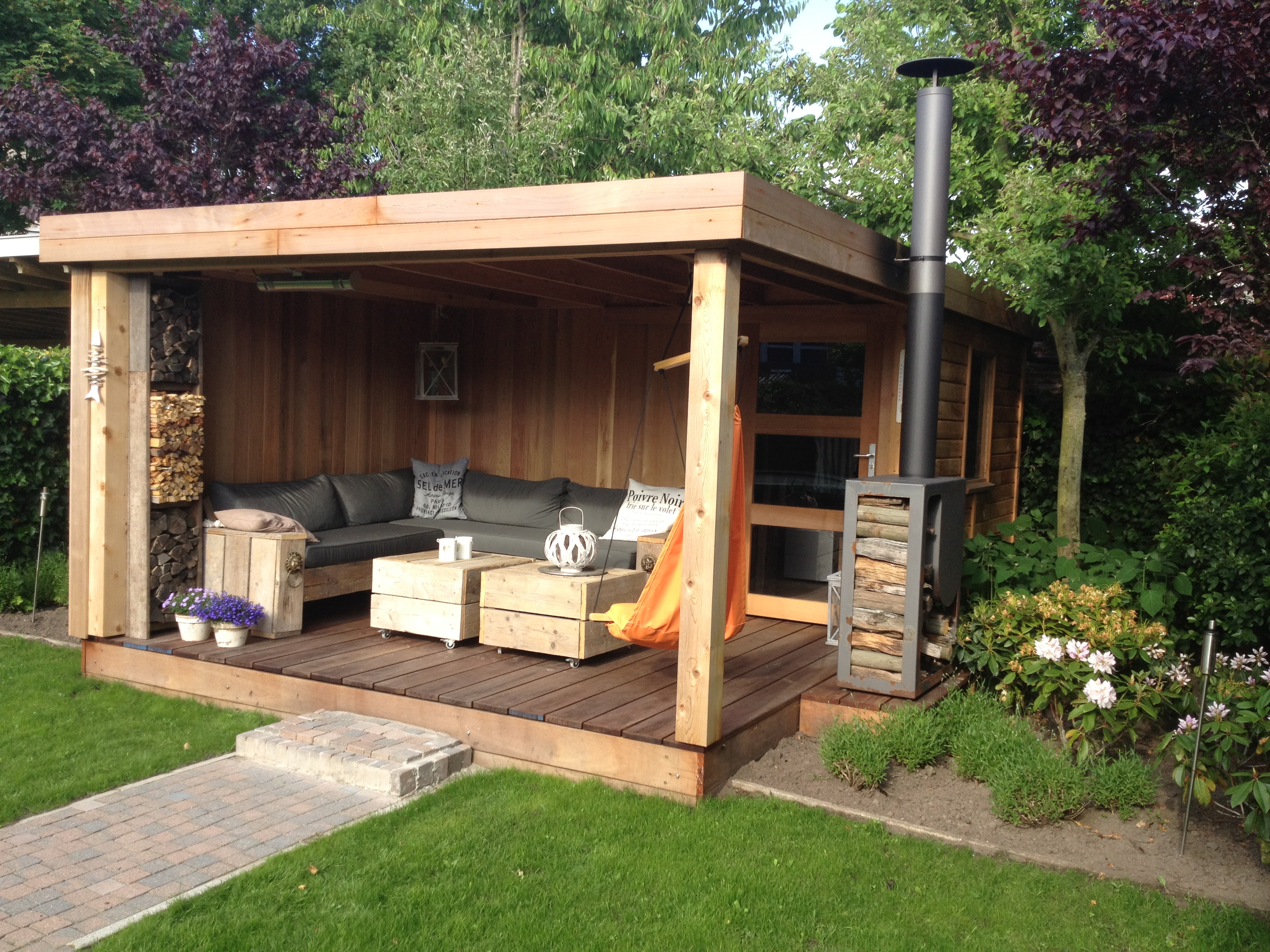 Petit abris de jardin en bois - Toit plat - Kit en Red Cedar ou bardages alternatifs_0