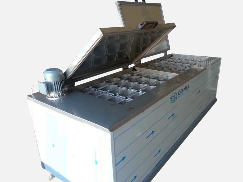 Machine à glace en blocs MBI 1000 - saumure - production de 200 blocs/jour - blocs hygiéniques 5 kg_0