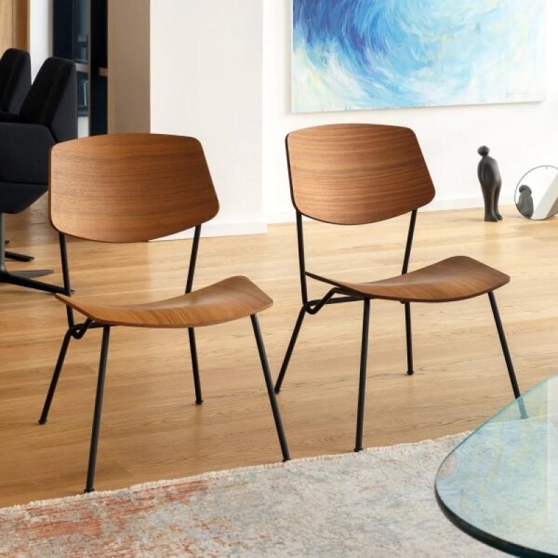 Chaise basse en contreplaqué STRAIN_0