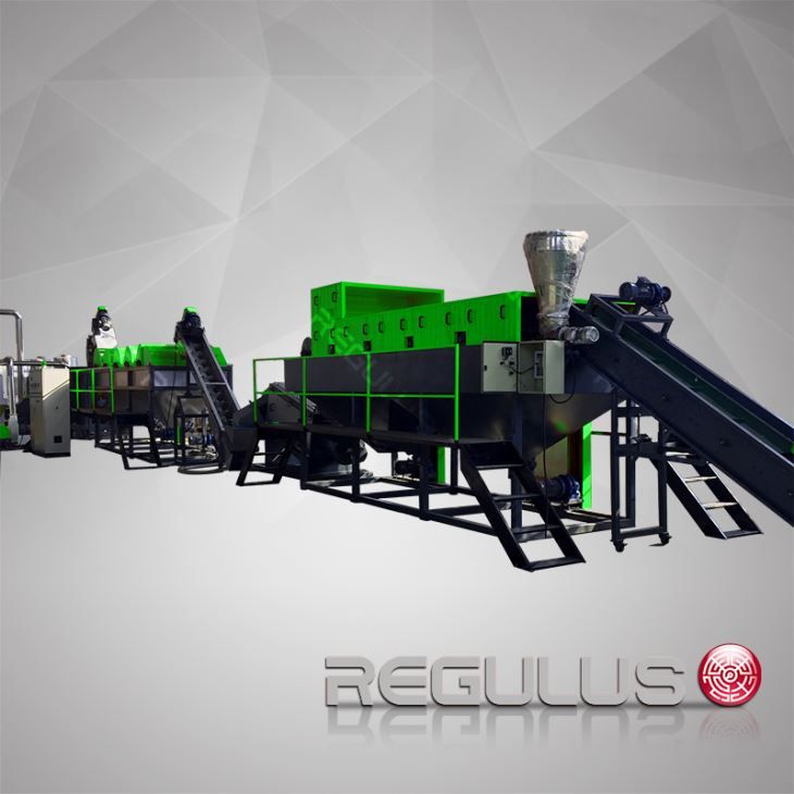 Ligne de recyclage pour le concassage, le lavage et le séchage de films en LDPE - Regulus - capacité de 300kg/h à 2000kg/h_0