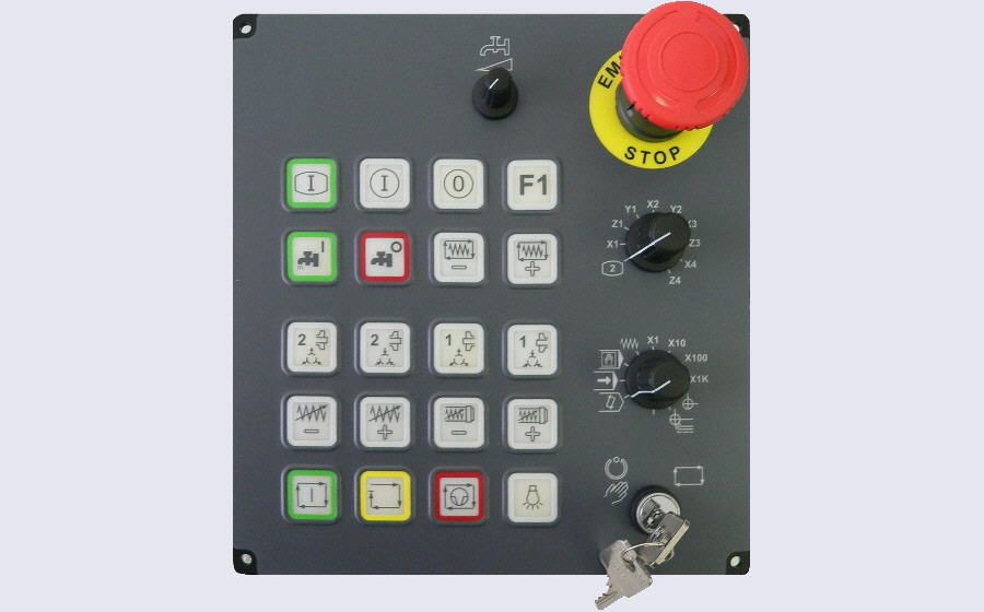 T-deco2 - Pupitre de commande - Easysa - 185 x 200 mm - 20 touches, sélecteurs, interrupteur et potentiomètre_0