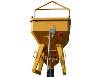 Benne à béton droite avec tuyau à vidage central - capacité 1000 à 1500L - anse ou palonnier_0