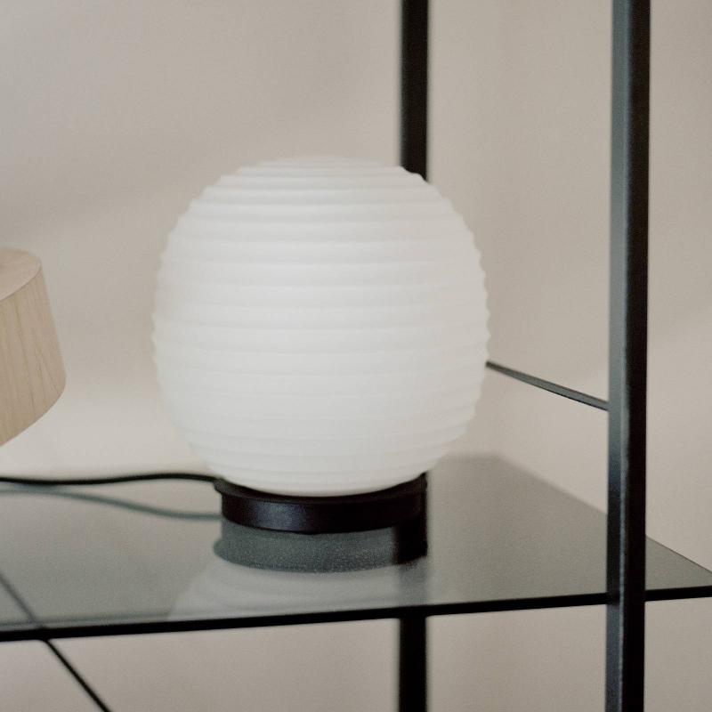 NEW WORKS LANTERN GLOBE SMALL LAMPE DE TABLE, Ø 20CM