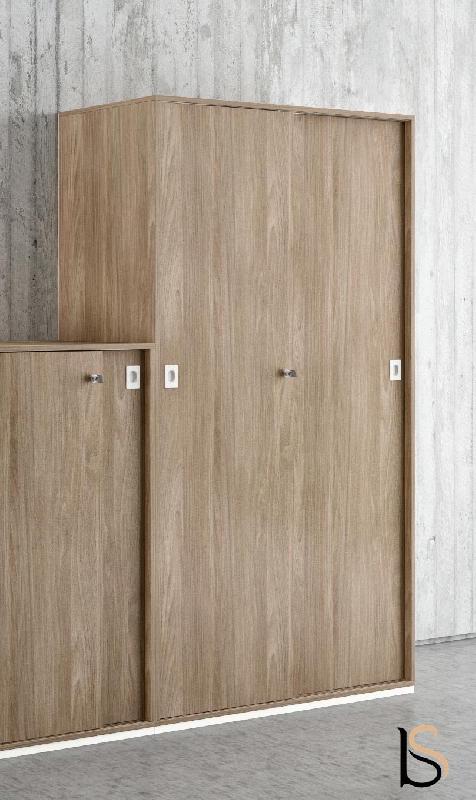 Armoire avec portes coulissantes - Quadrifoglio - Chêne Canadien, Haute, Avec socle de finition_0