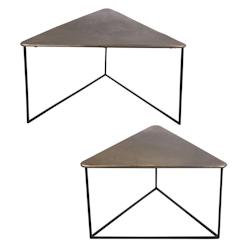 Set de 2 tables basses triangle en   doré, longueurs des plateaux de 80 et 6 -  Autre Métal Table Passion 80x80 cm - doré 3106239540212_0