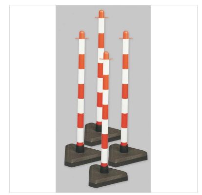 Poteau de signalisation - Direct Signalétique - Quatro pied plastique léger - PVC Ø40mm, hauteur 900mm_0