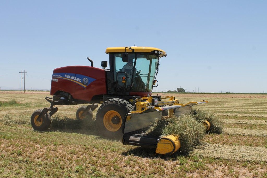 RT 840 - Andaineur agricole ROC - Largeur de travail variable de 5,9 à 8,35 m_0