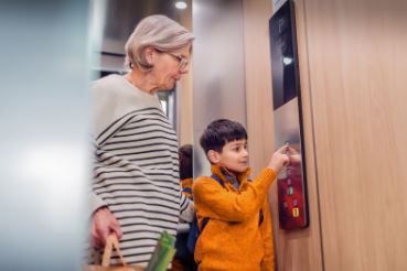 Modernisation et remplacement d'ascenseur - KONE_0