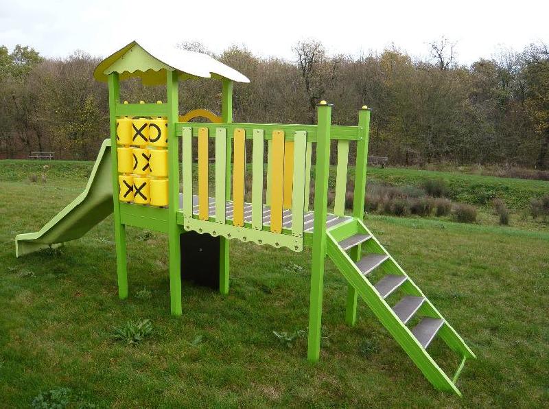 Structure de jeux en alu pour enfants - BOUTON D'OR BAMBIN - toboggan, mur d'escalade et tour avec toit_0