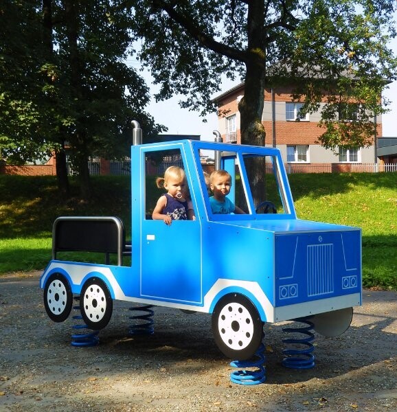 Jeu à ressort camion conforme EN1176 - Multi-places - Référence BT15151 - Ressort EIBACH et plastiques HDPE_0