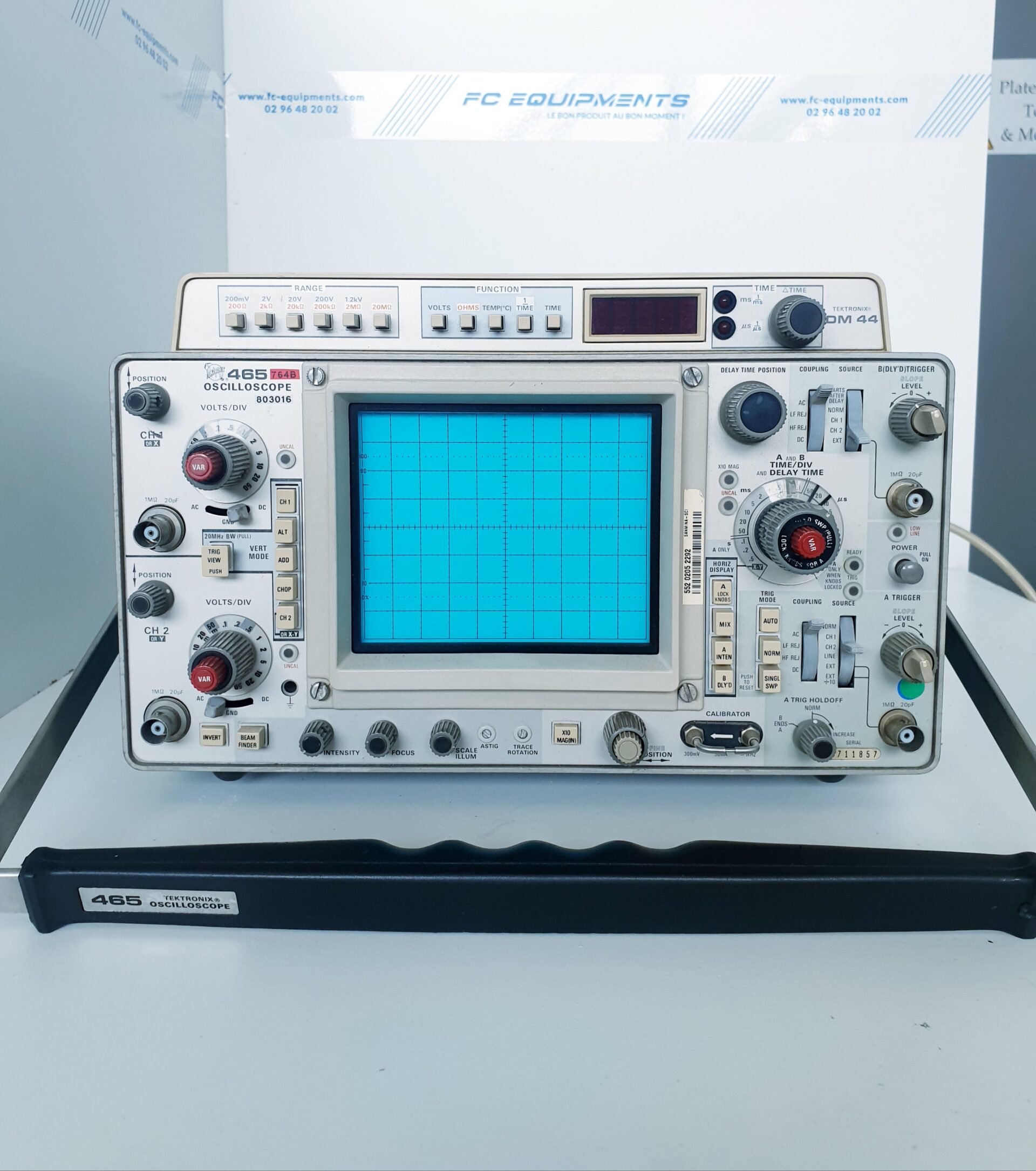465DM44 - Oscilloscope analogique Tektronix - 100 MHz - 2 canaux - Temps de montée rapide 3,5 ns_0