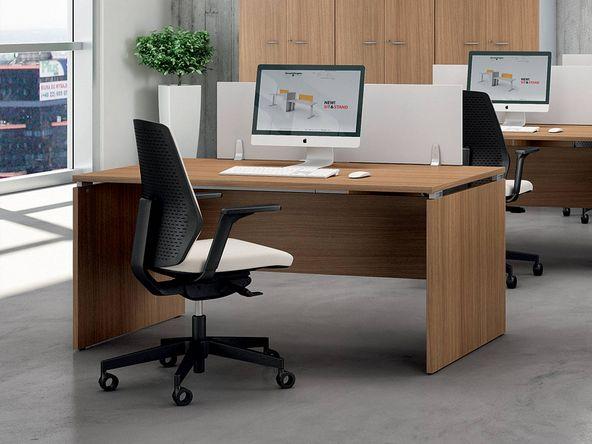 Bureau droit professionnel Okly Umo - plateau en bois mélaminé - pieds panneau - nombreux choix de dimensions et finitions_0