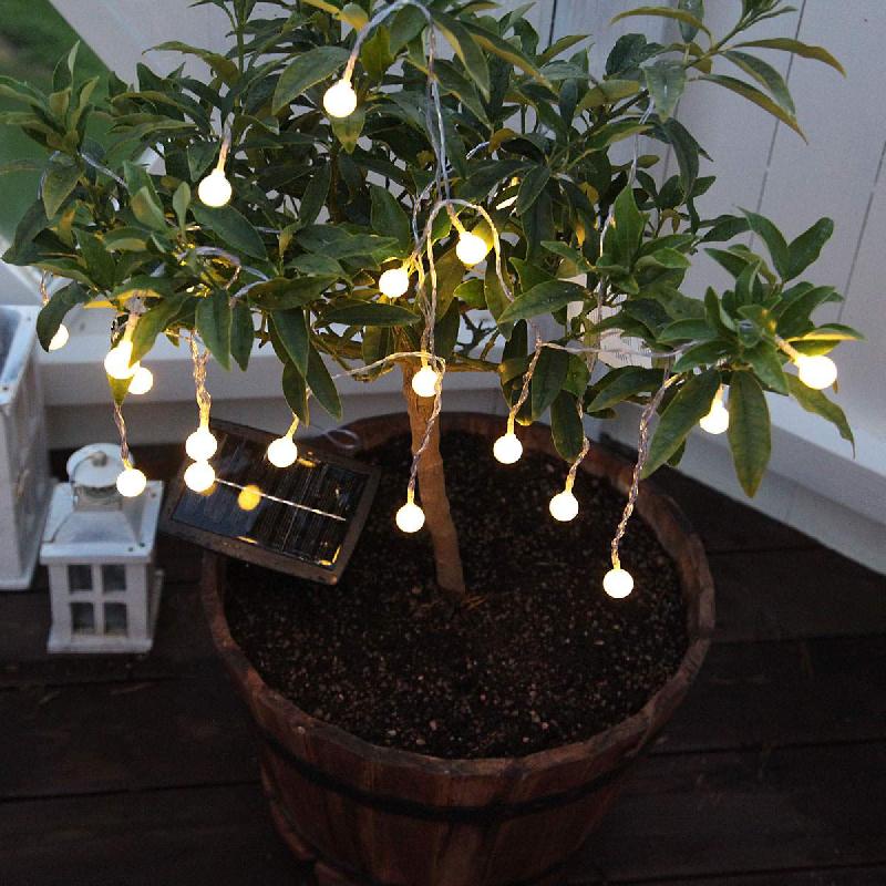 STAR TRADING GUIRLANDE LED SOLAIRE GLOBINI, BLANC CHAUD