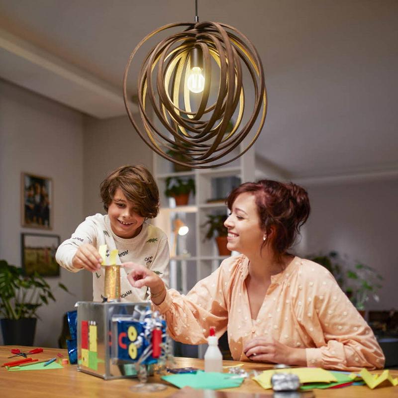 PHILIPS E27 LED A60 5,2W 1095LM 2 700K CLAIRE