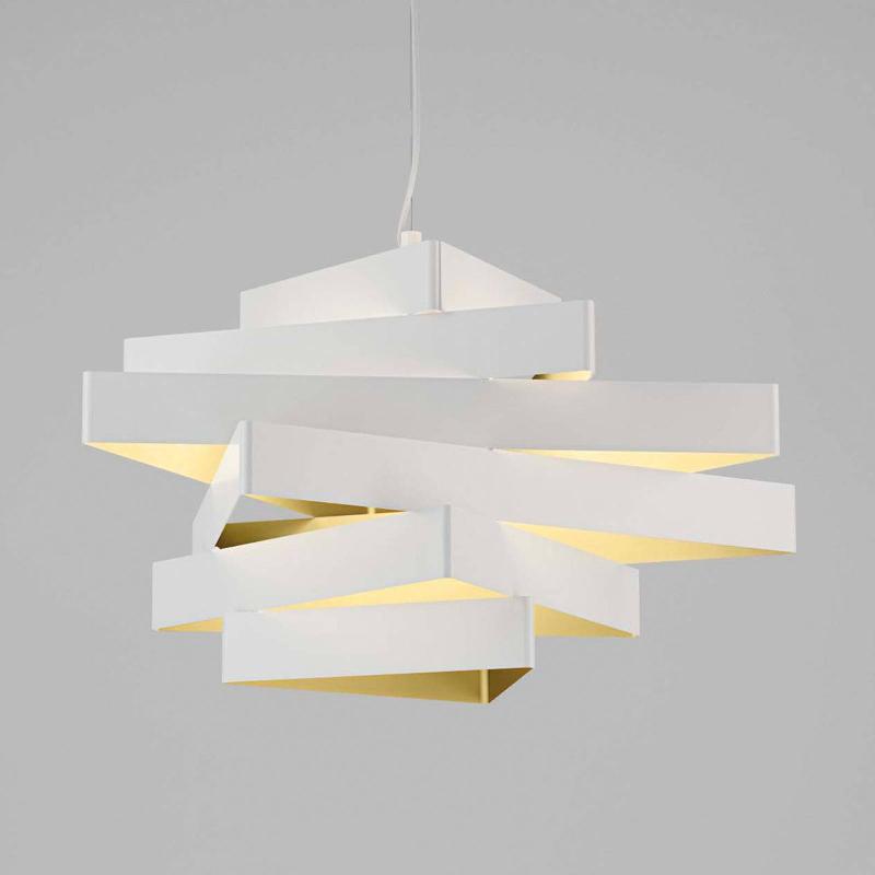 MARCHETTI SUSPENSION MILES COMPOSÉE DE SIX TRIANGLES