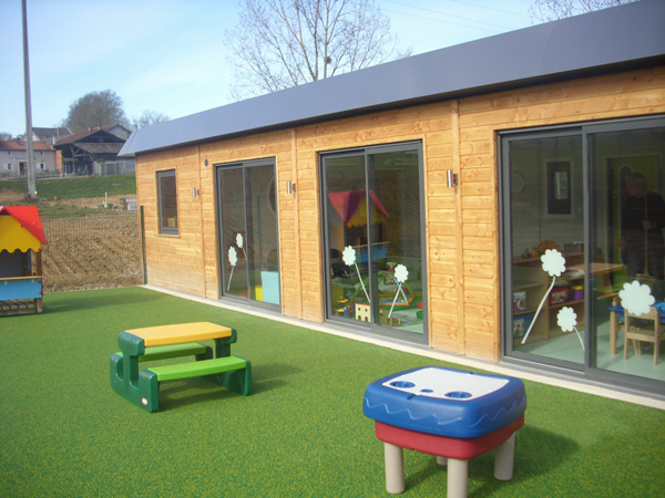 Tradi constructions modulaires modernes et esthétiques - bureaux, bâtiments scolaires, lieux d'accueil du public_0