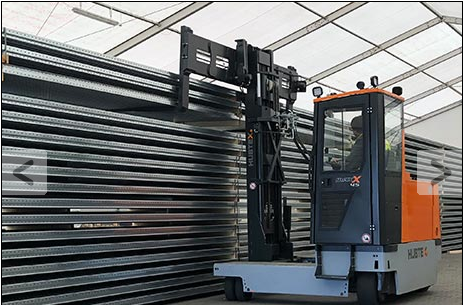 Chariot latéral multidirectionnel électrique - capacités de 1,5 à 50,0 t - manutention charges longues en intérieur/extérieur_1