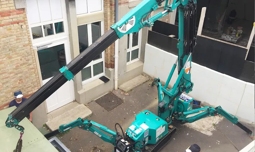 Location mini-grue à bras articulé diesel ou électrique - Capacité de levage 0,995 t x 1,1 m - Maeda MK1033_0