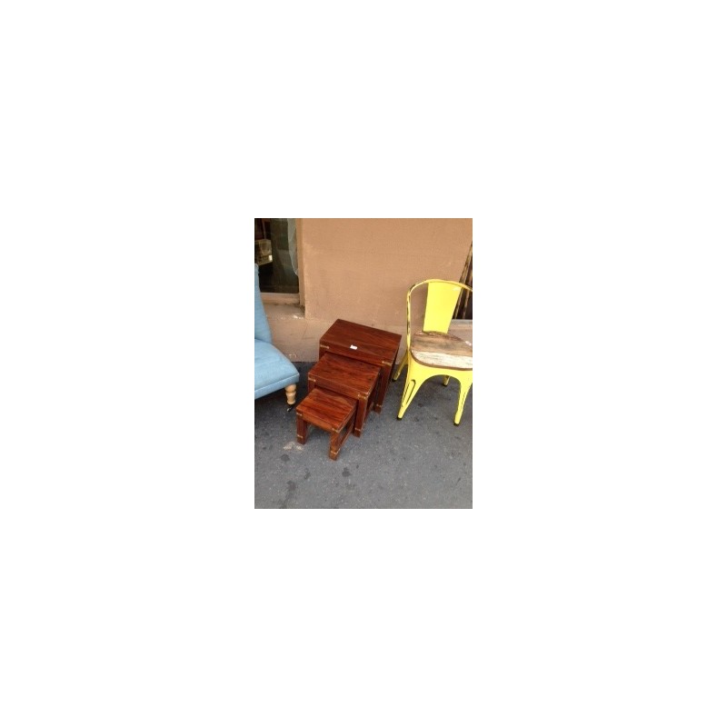 TABLES GIGOGNES EN SHEESHAM