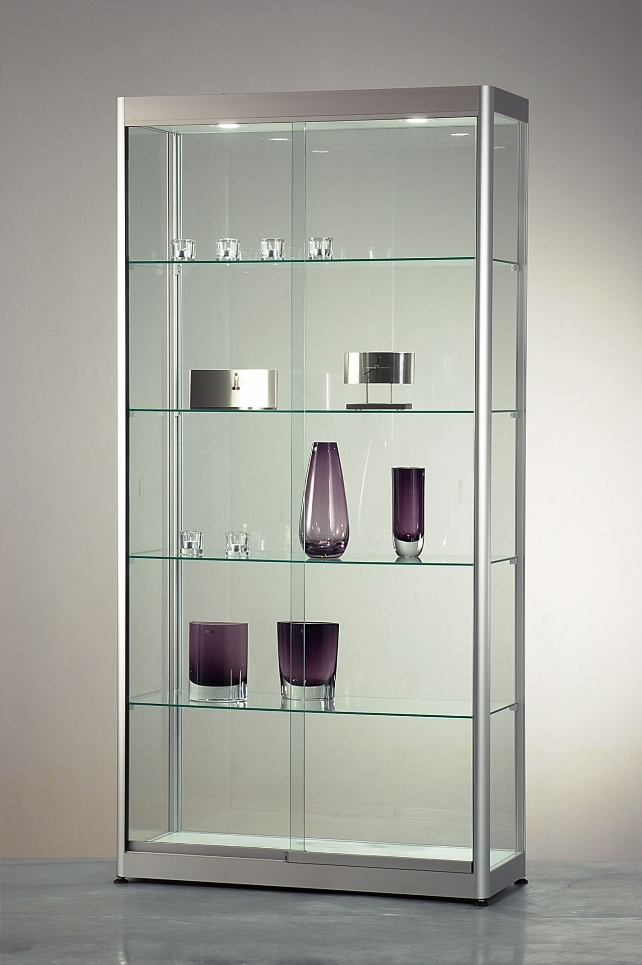 Vitrine en verre avec serrure