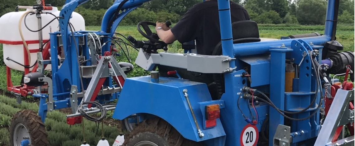 D49 - cultivateur agricole - fobro mobil - poids à vide 1300 kg_0