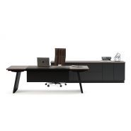 Bureaux de direction en bois naturel avec plateau en cuir - MAKI - Bürotime_0