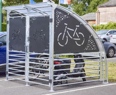 Abri-vélo sécurisé - Capacité 6 vélos ou 3 vélos et 2 motos - Fermeture par digicode mécanique_0