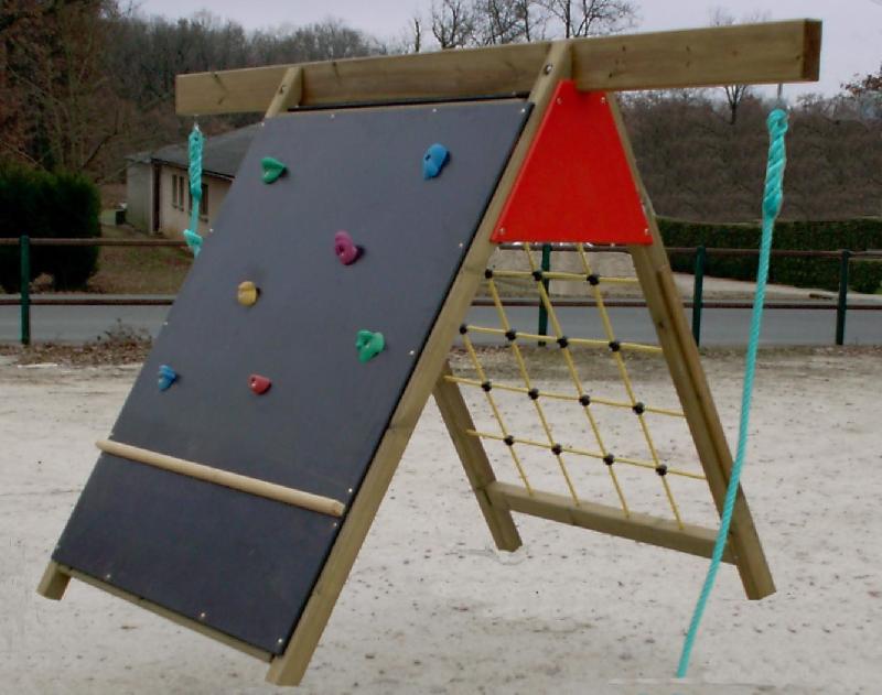 Mur d'escalade pour enfant