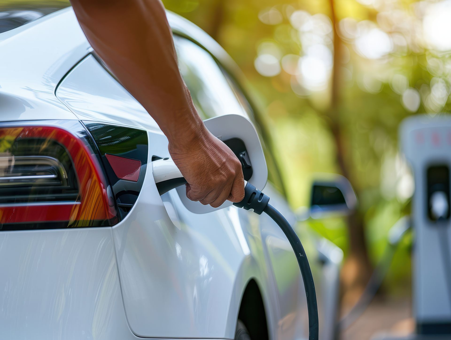 Borne de recharge évolutive pour voitures électriques - installation et fabrication sur mesure_1