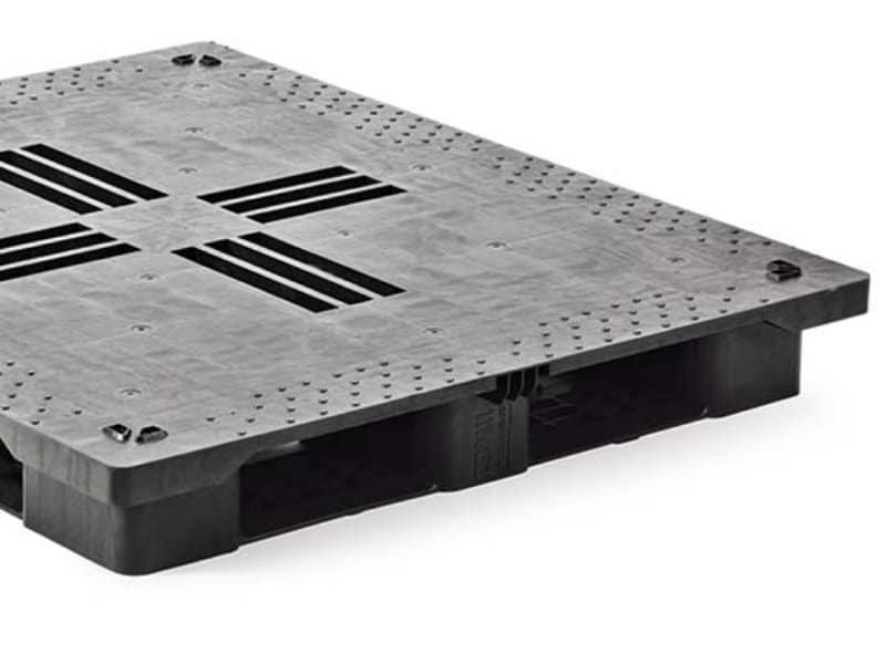 Palette  plastique 1100 X 1300, 6 semelles avec  plateau fermé et antidérapant - CUQP1311MR6R-ASCD (CP7)_0