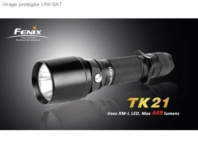 LAMPE TORCHE FENIX TK21 449 LUMENS