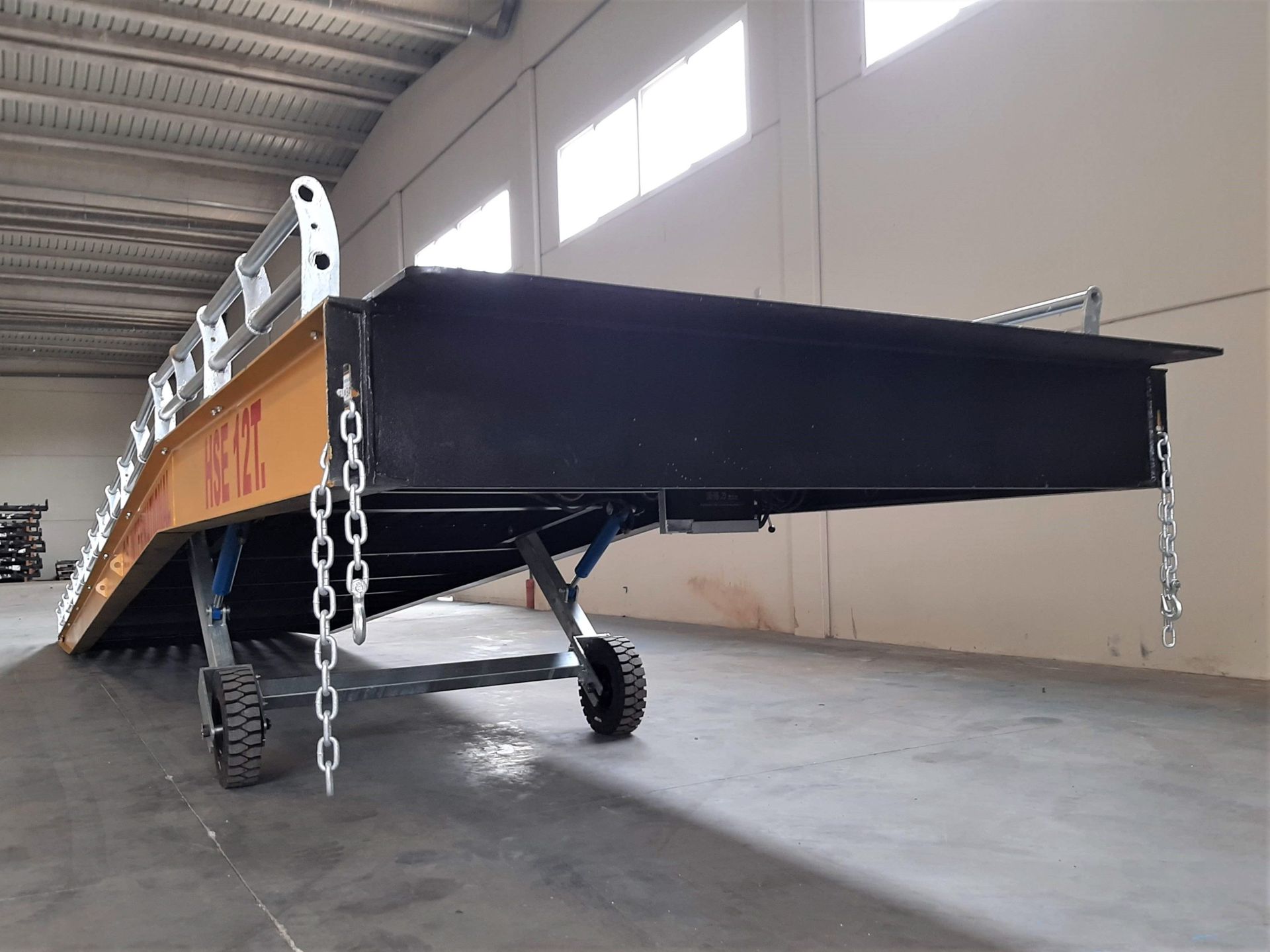 Rampe de chargement 12T - Batterie + chargeur_0