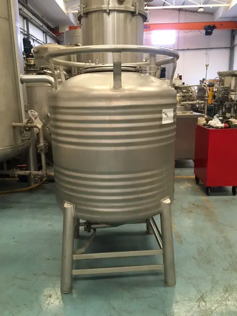 Reservoir inox d'occasion 800 litres_0