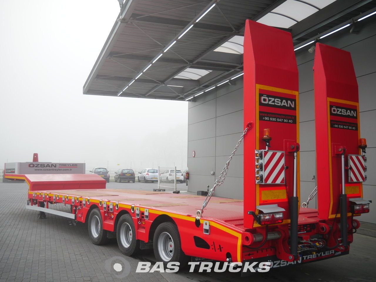 Ozsan lowbed 3 assen - semi-remorques porte-engins - 44.000 kg - acier surbaissé - dimensions 1.290 x 250 x 98 cm_0