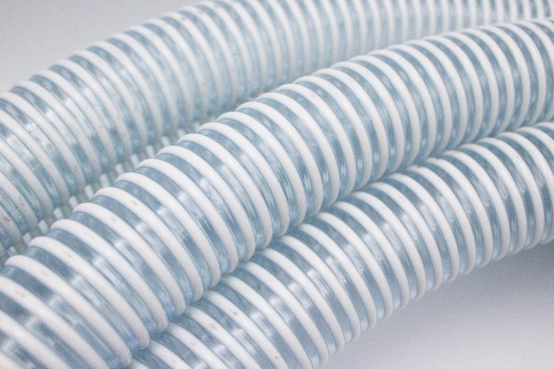 ISOSPIRE PVC Tuyau blanc avec renforcement anti-choc - Référence IPAL140045 - Ø intérieur: 45mm, Ø extérieur: 52,2mm, Pression de service: 6 bar, Température: -10°C / + 60°C_0