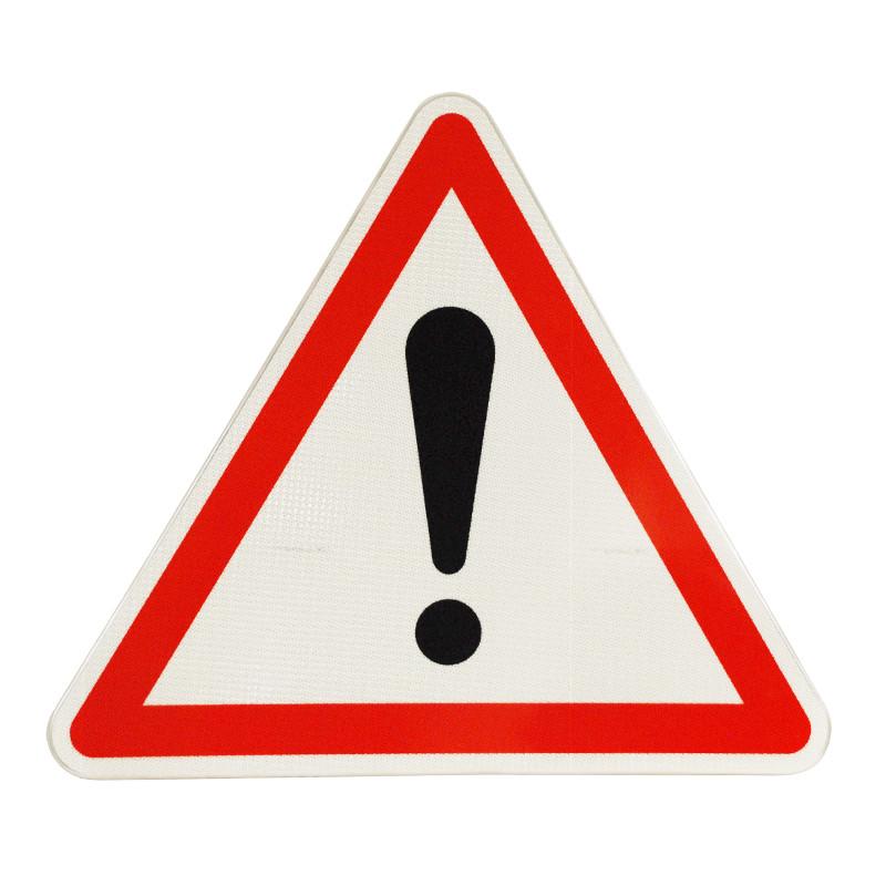 Panneau A14 - Autres dangers - WP Signalisation - Histoire et caractéristiques_0