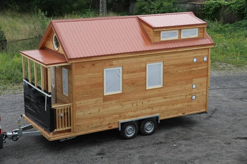 Tiny house Hydi - Quadrapol - mini-chalet sur roues de 11,38 m² avec mezzanine et terrasse_0