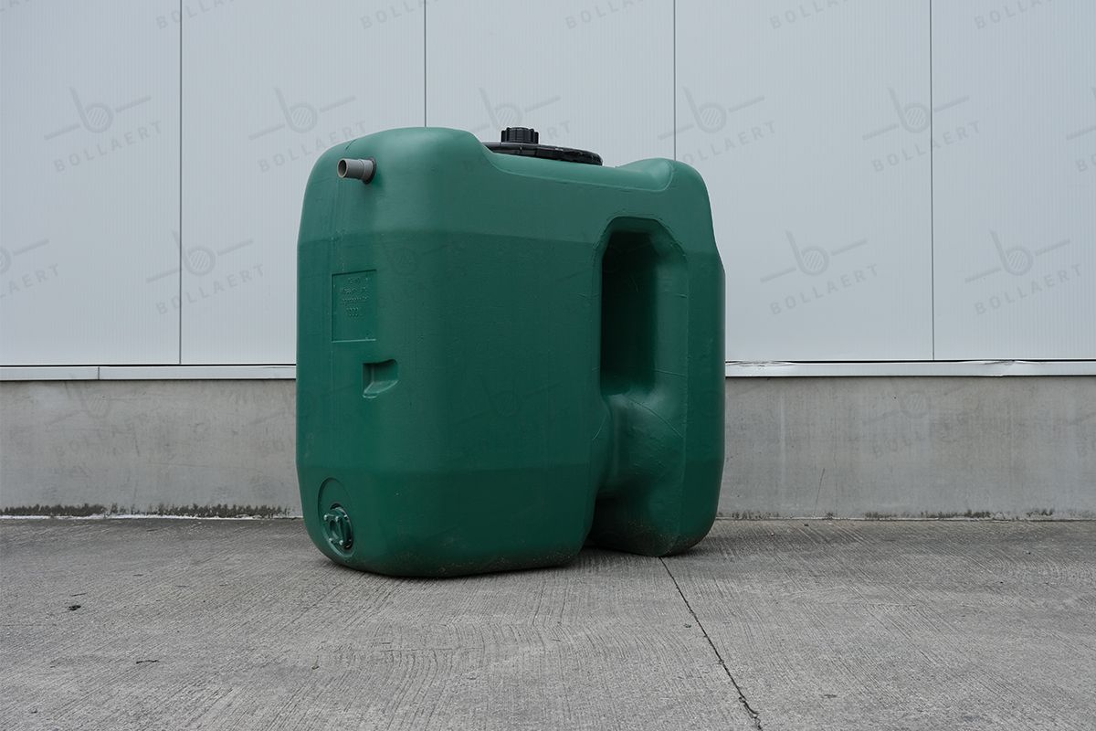 Cuve à eau de pluie rectangulaire aérienne - jumelable - 1000 litres - en PE durable et résistante aux UV_0