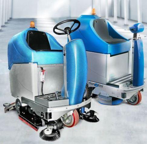 Autolaveuse autoportée professionnelle Fiorentini - largeur de travail 750 mm - autonomie 4 heures_0