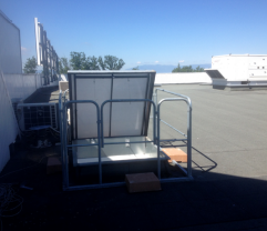 Garde-corps sécurité pour lanterneaux - Avec portillon - Protection de lanterneaux_0