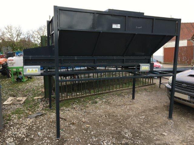 Trémie de stockage NC 4.2m3 - 2.40m x 1.70m EM avec tapis caoutchouc et variateur de vitesse mécanique - En occasion_0
