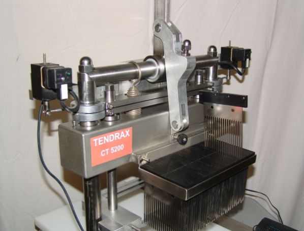 CT 5200 - Attendrisseur de viande - Coupax - Fiabilité, robustesse et fabrication française_0