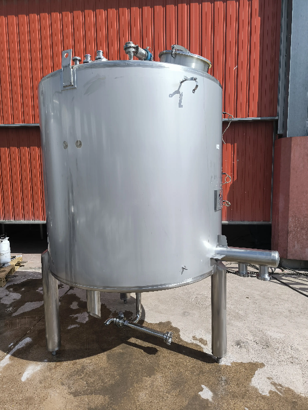 Cuve en acier inoxydable conal fcp 3400 litres - référence                        :                         c14115_0