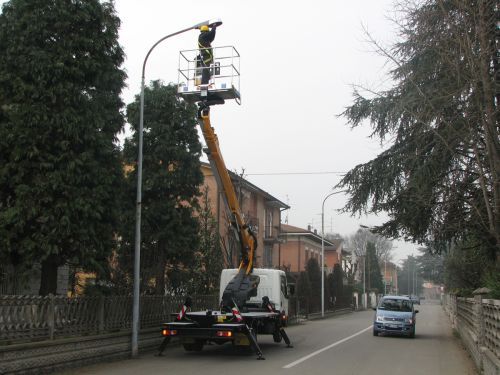 Scorpion 1812 sur nissan camion nacelle - oil & steel france - 17,8m_0