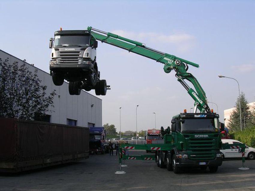 Série 88000 E ASC PLUS - E6JIB153 - grue auxiliaire Cormach - pression 275 bar - bras hyd. 26 mm_0