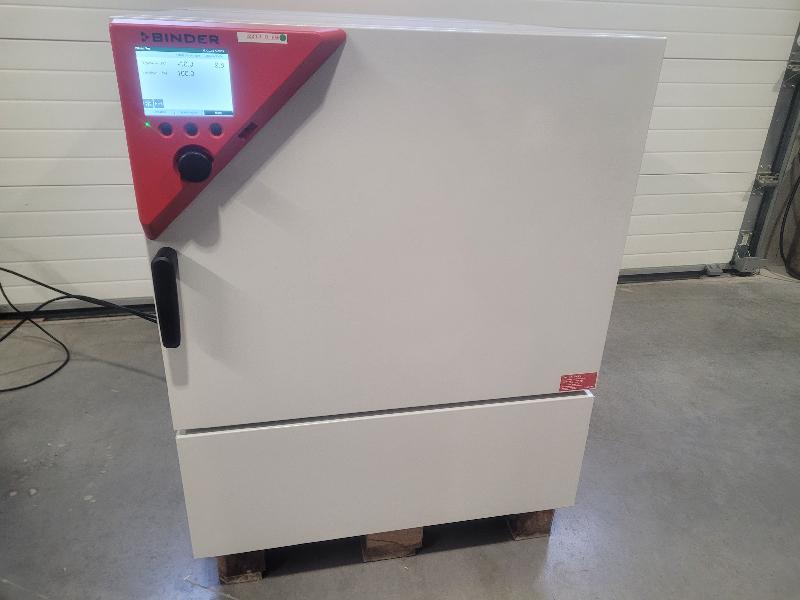 Incubateur / étuve réfrigéré BINDER KB-115 avec convection forcée 100°C_0