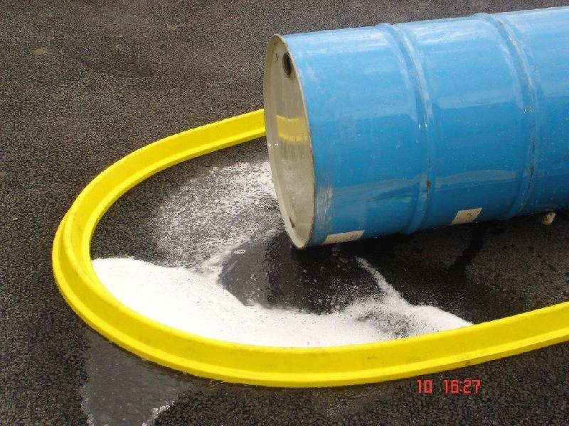 Barrage de Sol Souple - Longueur 3 m avec Connecteur - Adhérence Polyuréthane, Résistant Eau et Produits Chimiques_0