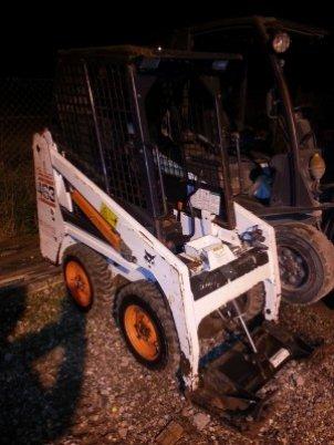 Mini-chargeuse Bobcat 463 - 22 ch - 1ère mise en service 2007 - 1 060 h - Bon état_0