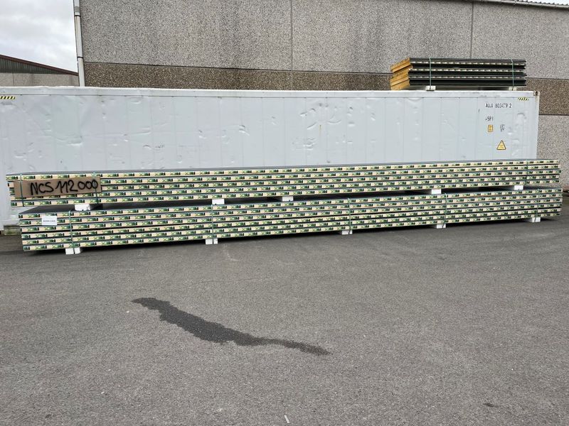 Panneau sandwich bardage 100 mm - 6 longueurs 10000 mm (NCS112000) - Finition RAL 9005 / RAL 9002 nervuré_0