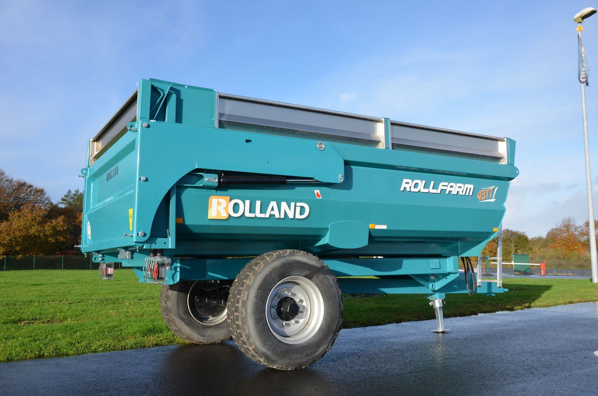 Rollfarm 4317 - bennes monocoques - rolland - charge utile approximative : 7500 kg_0